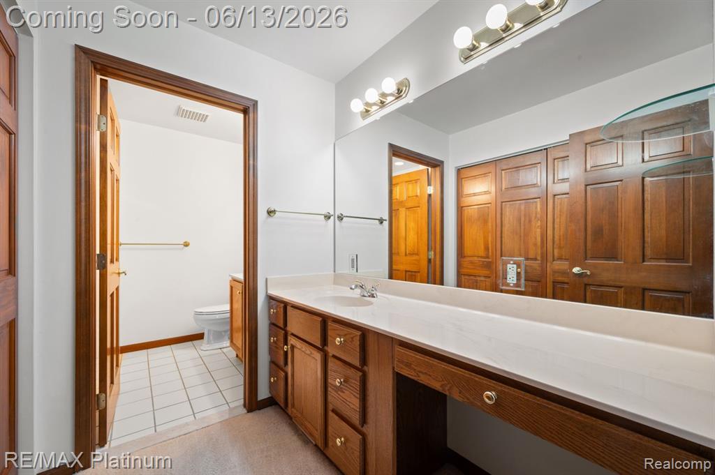 12902 Autumn Ridge Court Milford, MI 48380 - Photo 35 of 73
