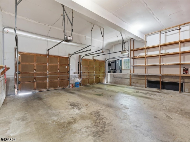 1079 Hoffman Road Bridgewater, NJ 08807 - Photo 19 of 50
