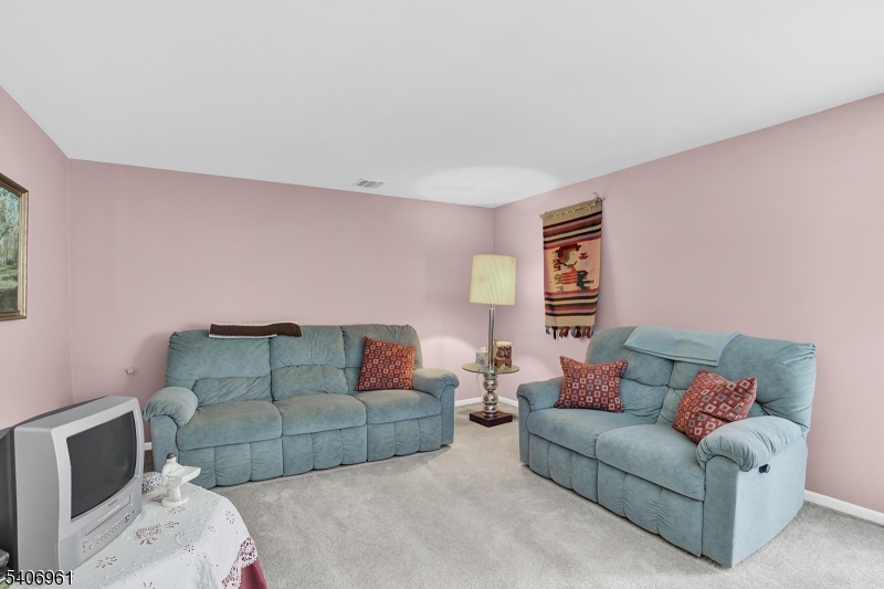 22 Faesch Court, Unit 22 Rockaway, NJ 07866 - Photo 19 of 23