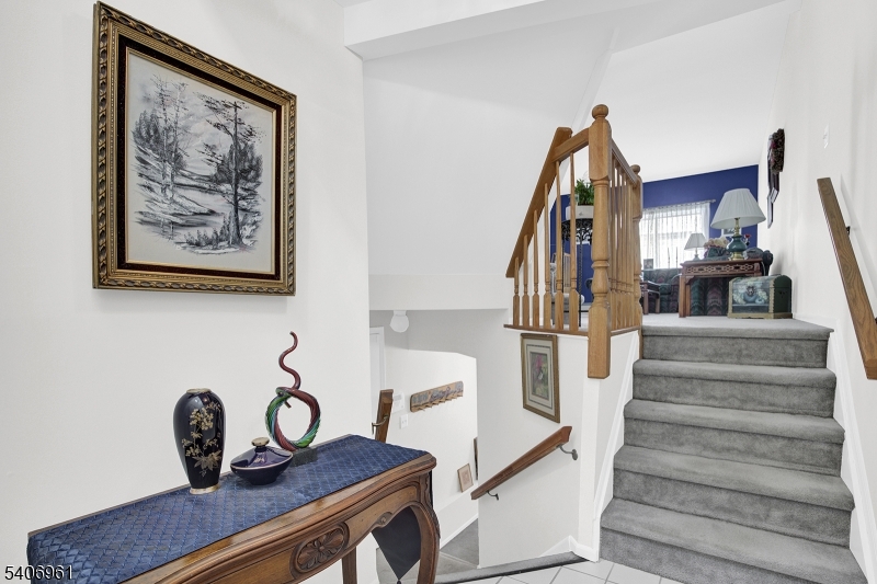 22 Faesch Court, Unit 22 Rockaway, NJ 07866 - Photo 3 of 23