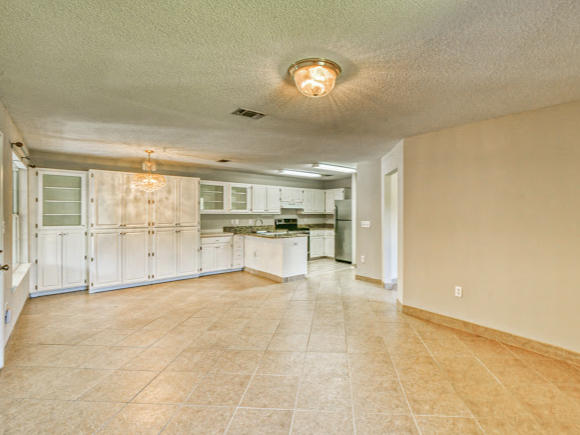 610 Randall Roberts Road Fort Walton Beach, FL 32547 - Photo 14 of 50 Gallery Image 14