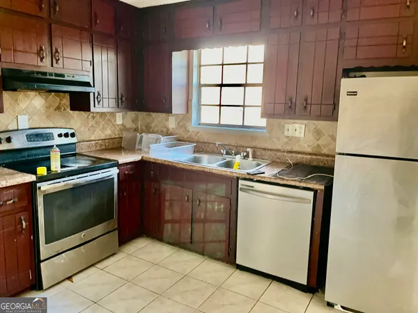 $2,100 | 152 Rountree Road, Riverdale, GA 30274