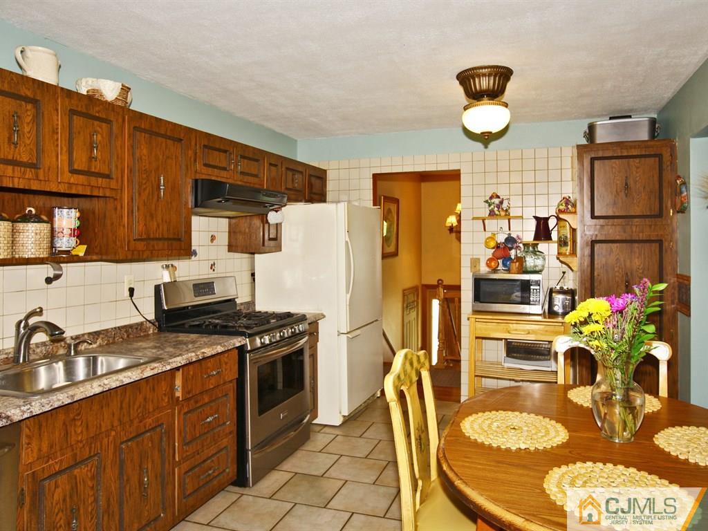 16 Seneca Road Old Bridge, NJ 08857 - Photo 14 of 25 Gallery Image 14