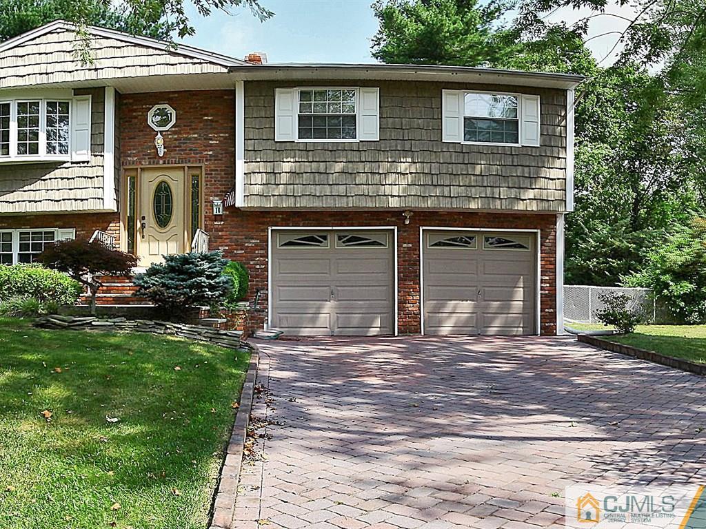 16 Seneca Road Old Bridge, NJ 08857 - Photo 4 of 25 Gallery Image 4