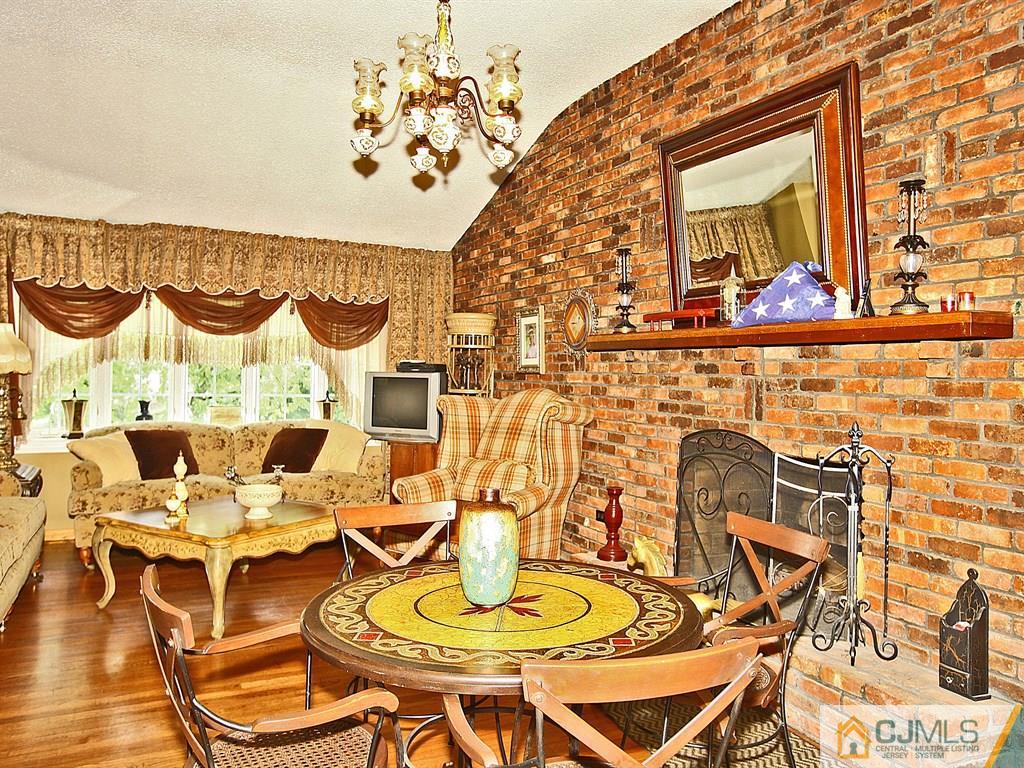 16 Seneca Road Old Bridge, NJ 08857 - Photo 7 of 25 Gallery Image 7
