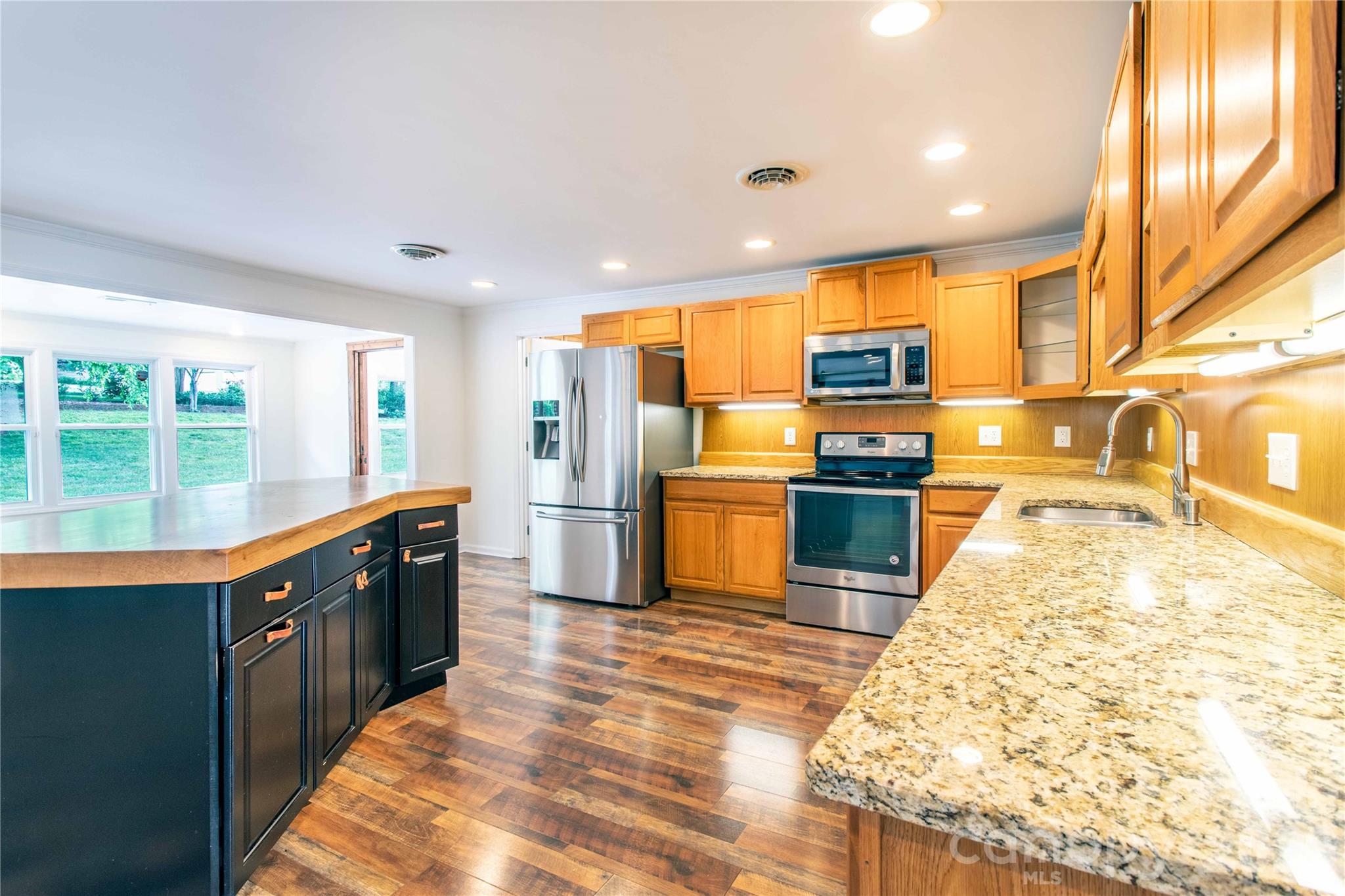 15 Bowman Ridge Road, Unit 1 Hendersonville, NC 28739 - Photo 9 of 46 Gallery Image 9