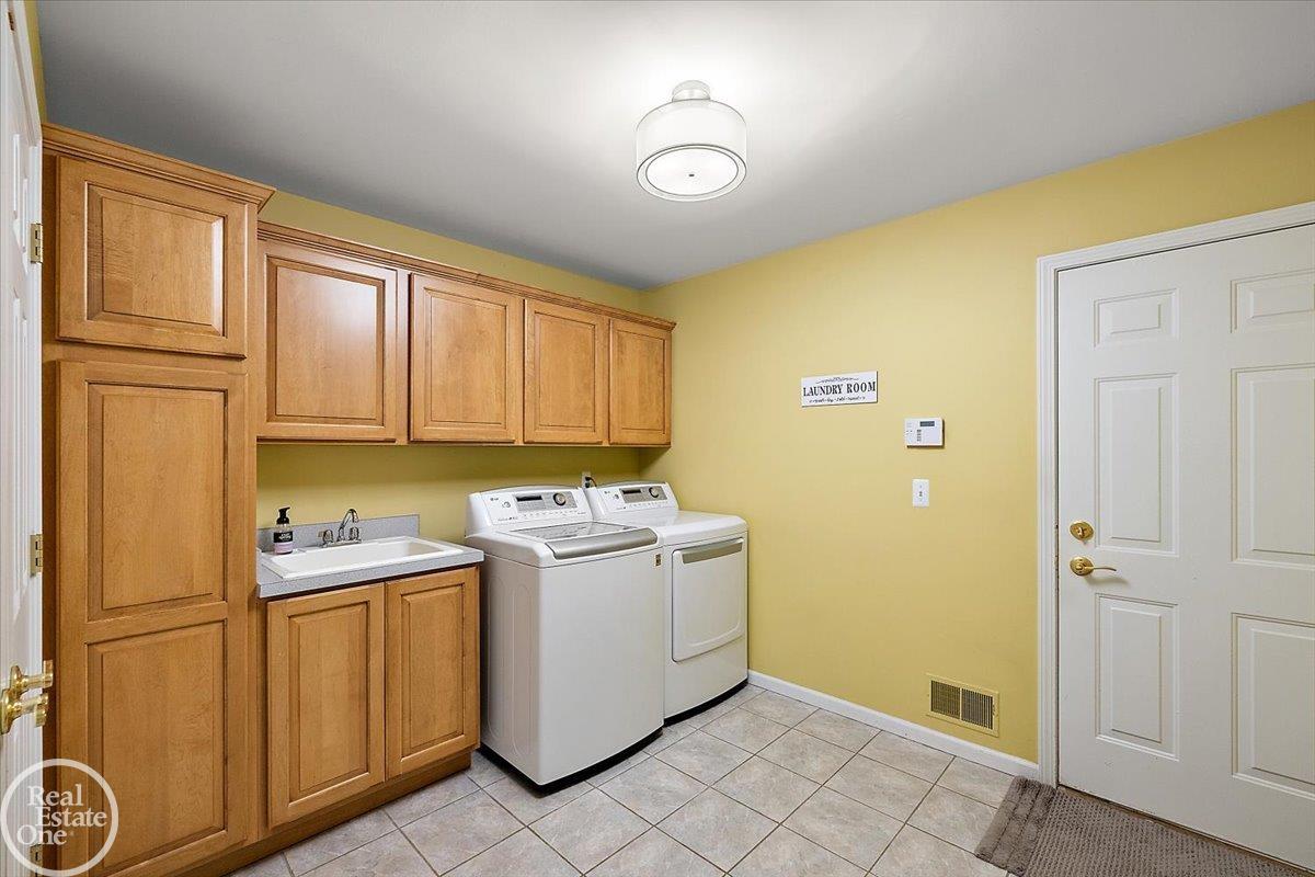 63815 Inverness Washington, MI 48095 - Photo 48 of 66 50204771-cf1550a6-b031-40f8-b2c7-12f99974c047.JPG
