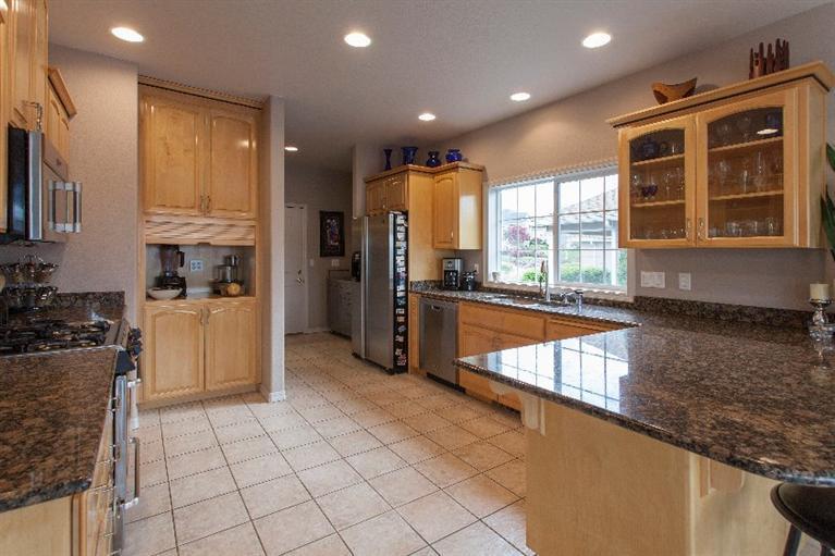 471 Quail Run Eagle Point, OR 97524 - Photo 10 of 33 Additional Photo