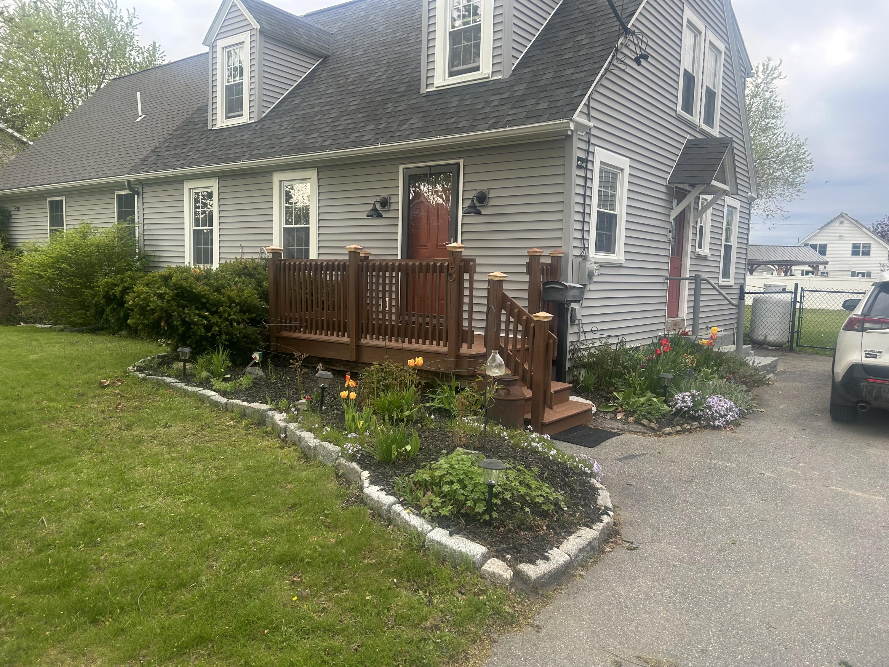 15 Fairfax Street Bangor, ME 04401 - Photo 2 of 32 IMG_0030