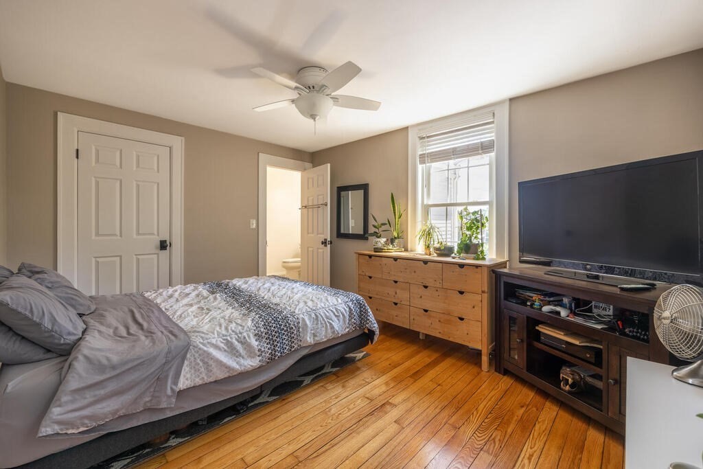 35 Locust Street, Unit 4 Danvers, MA 01923 - Photo 15 of 28
