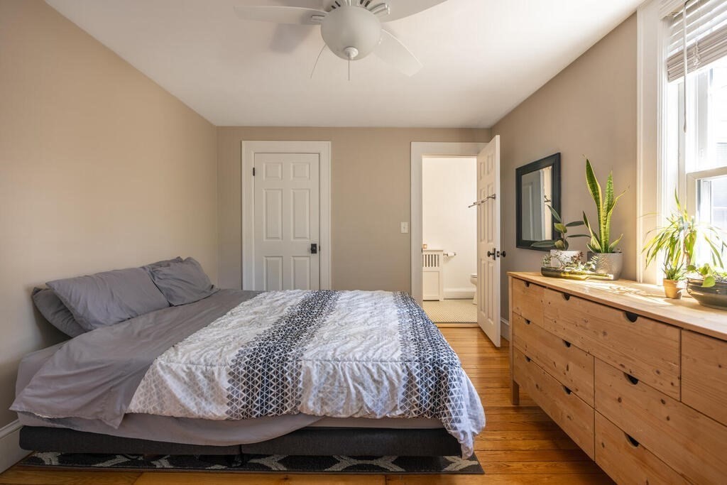 35 Locust Street, Unit 4 Danvers, MA 01923 - Photo 16 of 28