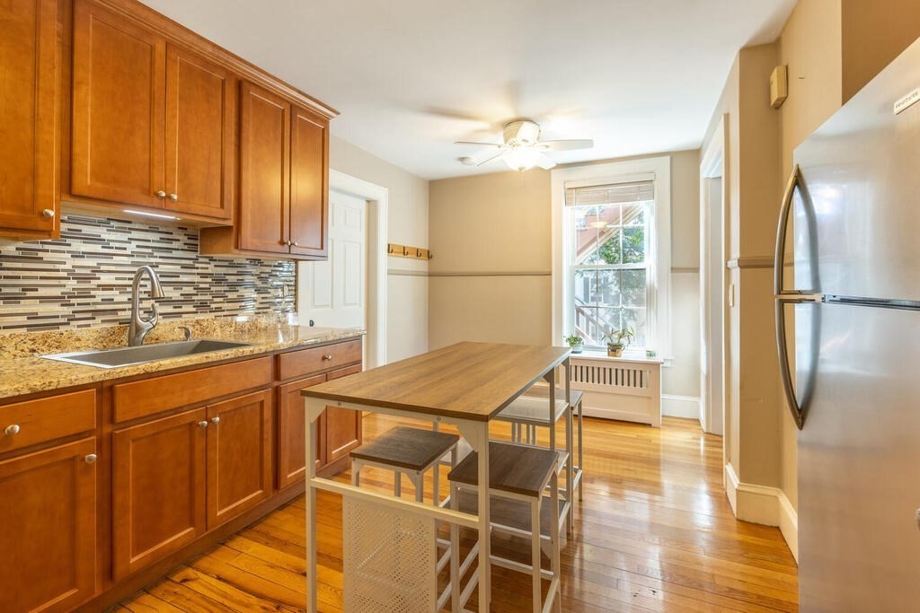 35 Locust Street, Unit 4 Danvers, MA 01923 - Photo 2 of 28