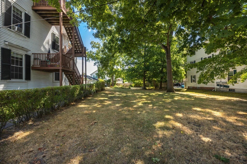 35 Locust Street, Unit 4 Danvers, MA 01923 - Photo 22 of 28