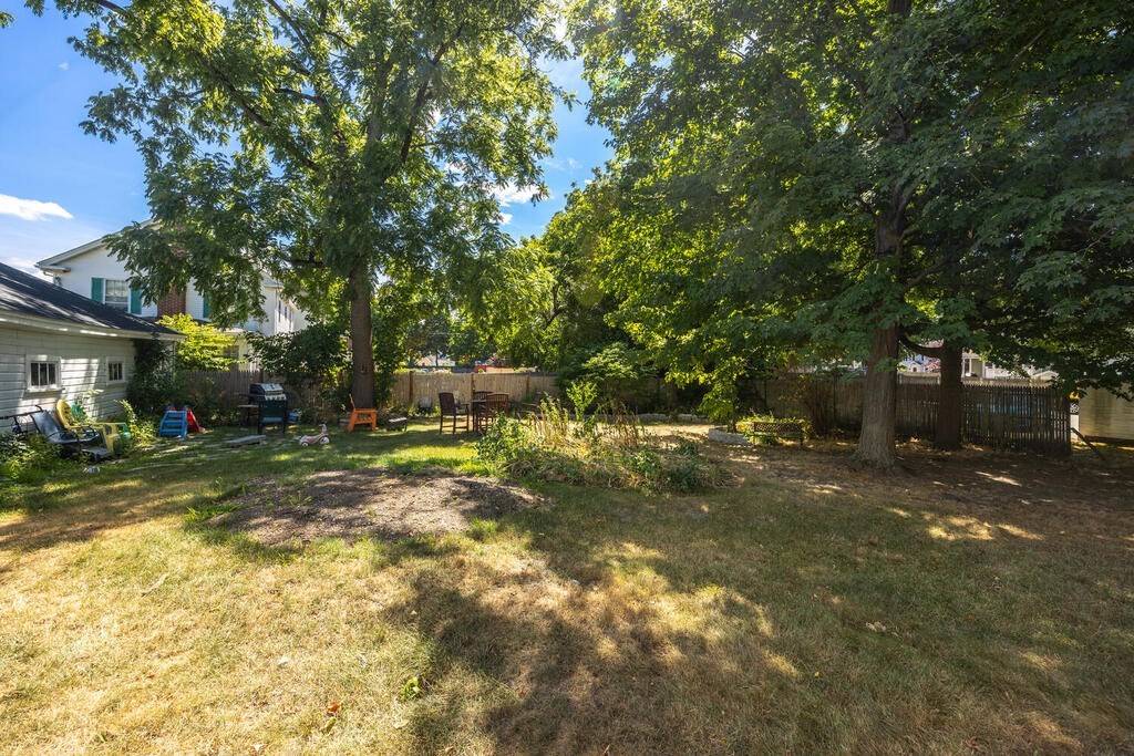 35 Locust Street, Unit 4 Danvers, MA 01923 - Photo 26 of 28