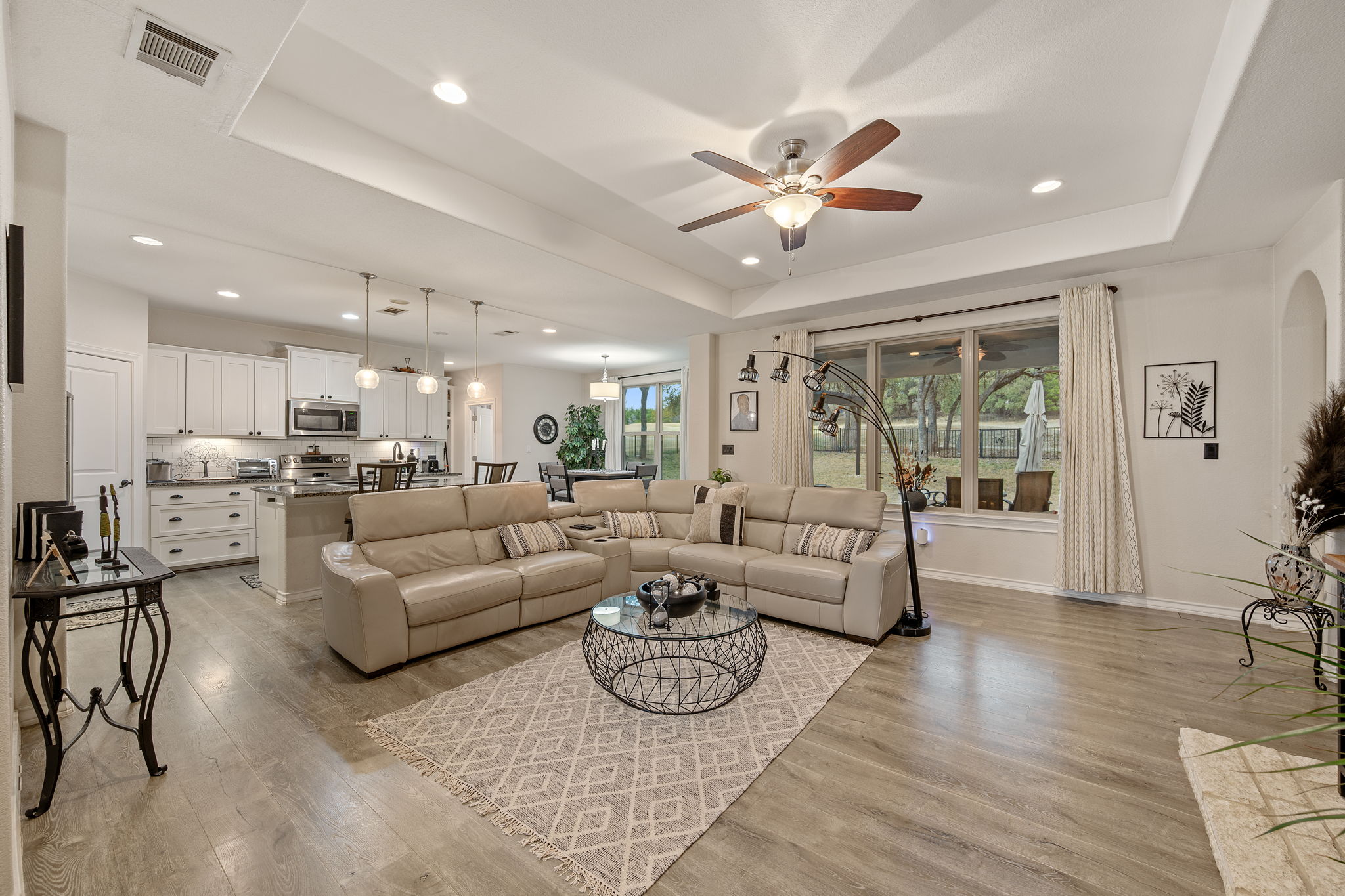 416 Venture Boulevard South Point Venture, TX 78645 - Photo 5 of 31