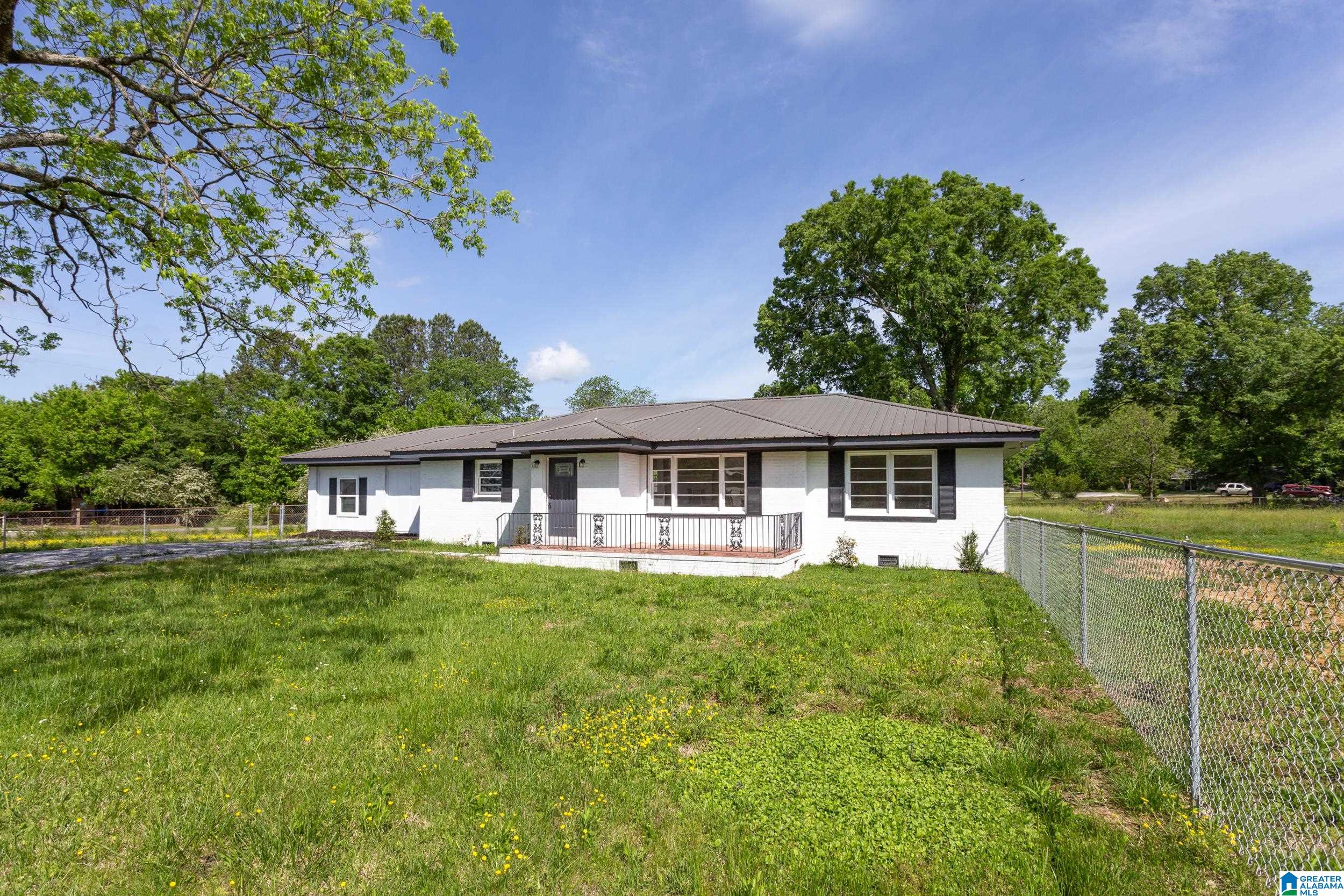 475 Chapman Road Goodwater, AL 35072 - Photo 3 of 35