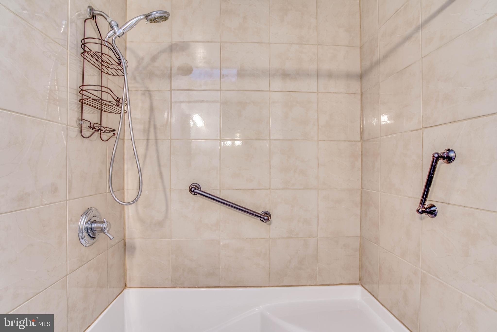 4807 Strathdale Road Baltimore, MD 21206 - Photo 23 of 37
