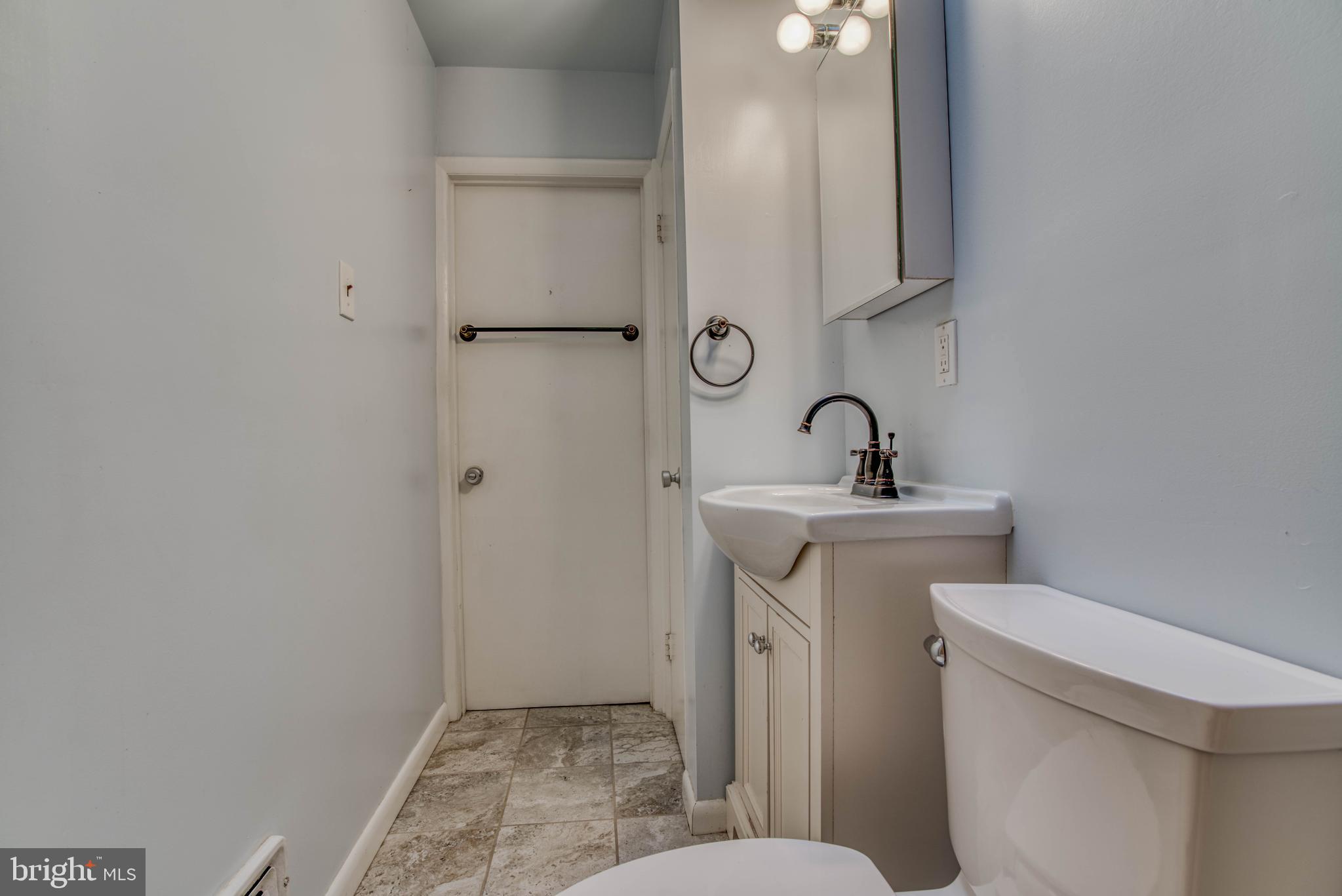 4807 Strathdale Road Baltimore, MD 21206 - Photo 24 of 37