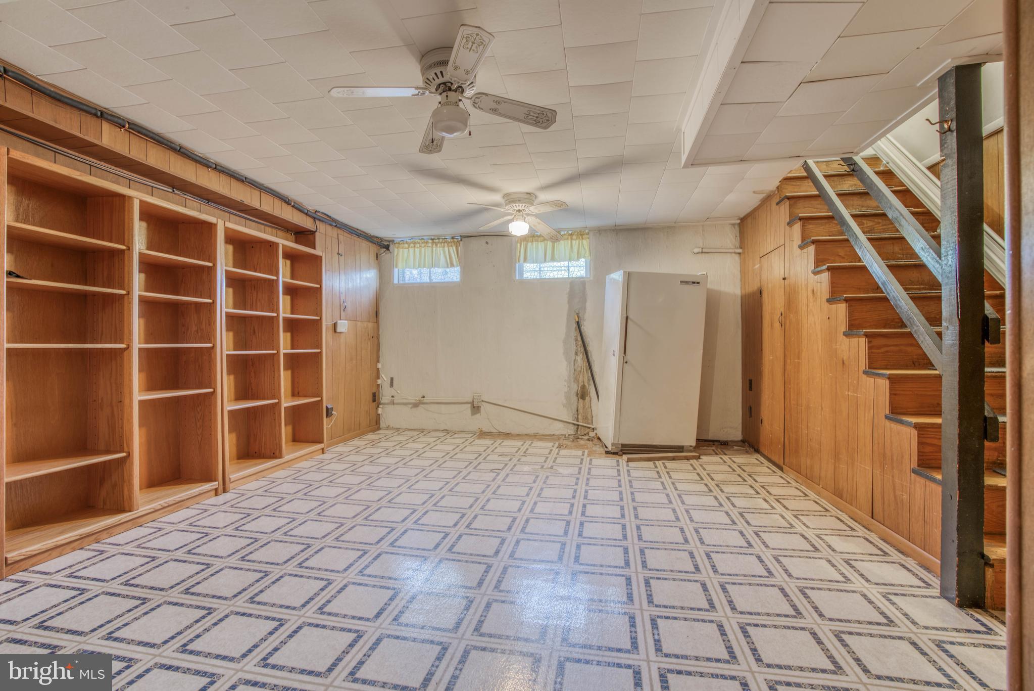 4807 Strathdale Road Baltimore, MD 21206 - Photo 29 of 37