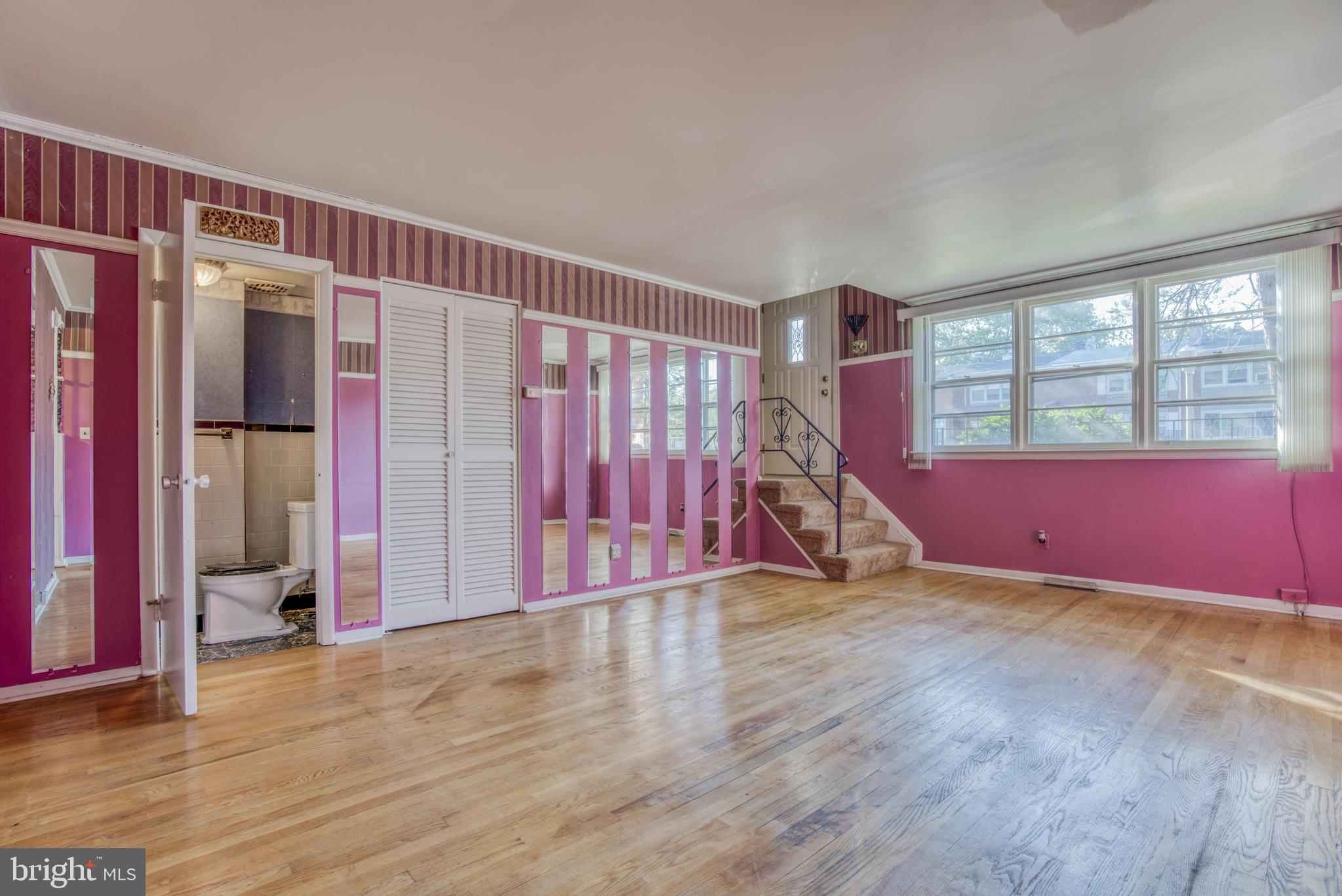 4807 Strathdale Road Baltimore, MD 21206 - Photo 7 of 37