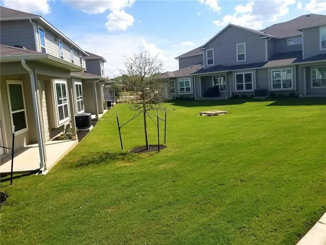 $2,295 | 1614 Roseburg Drive, Austin, TX 78754