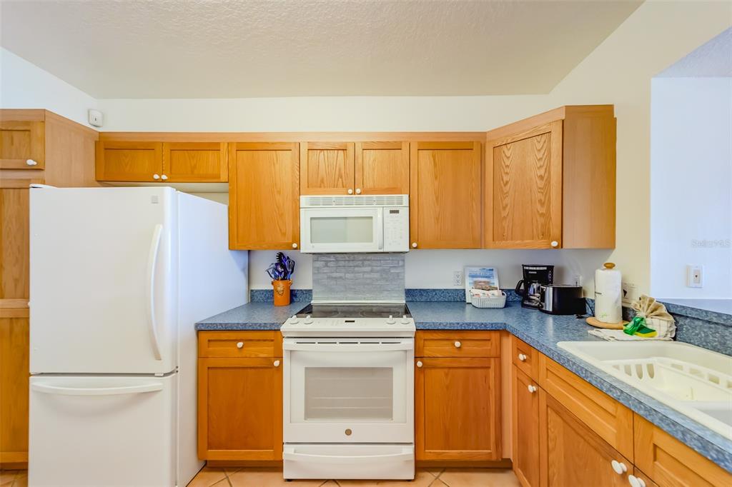 16550 Gulf Boulevard, Unit 643 North Redington Beach, FL 33708 - Photo 18 of 67