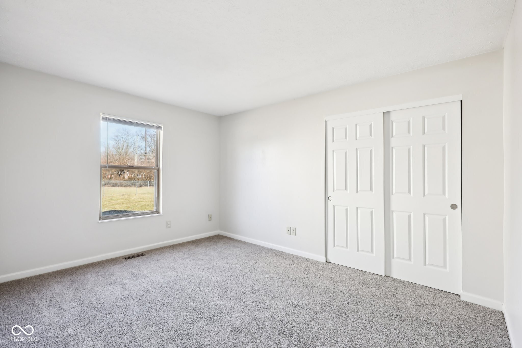 4002 Colchester Drive Indianapolis, IN 46268 - Photo 17 of 31