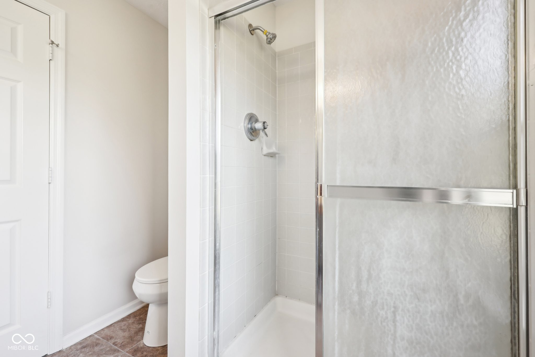 4002 Colchester Drive Indianapolis, IN 46268 - Photo 25 of 31