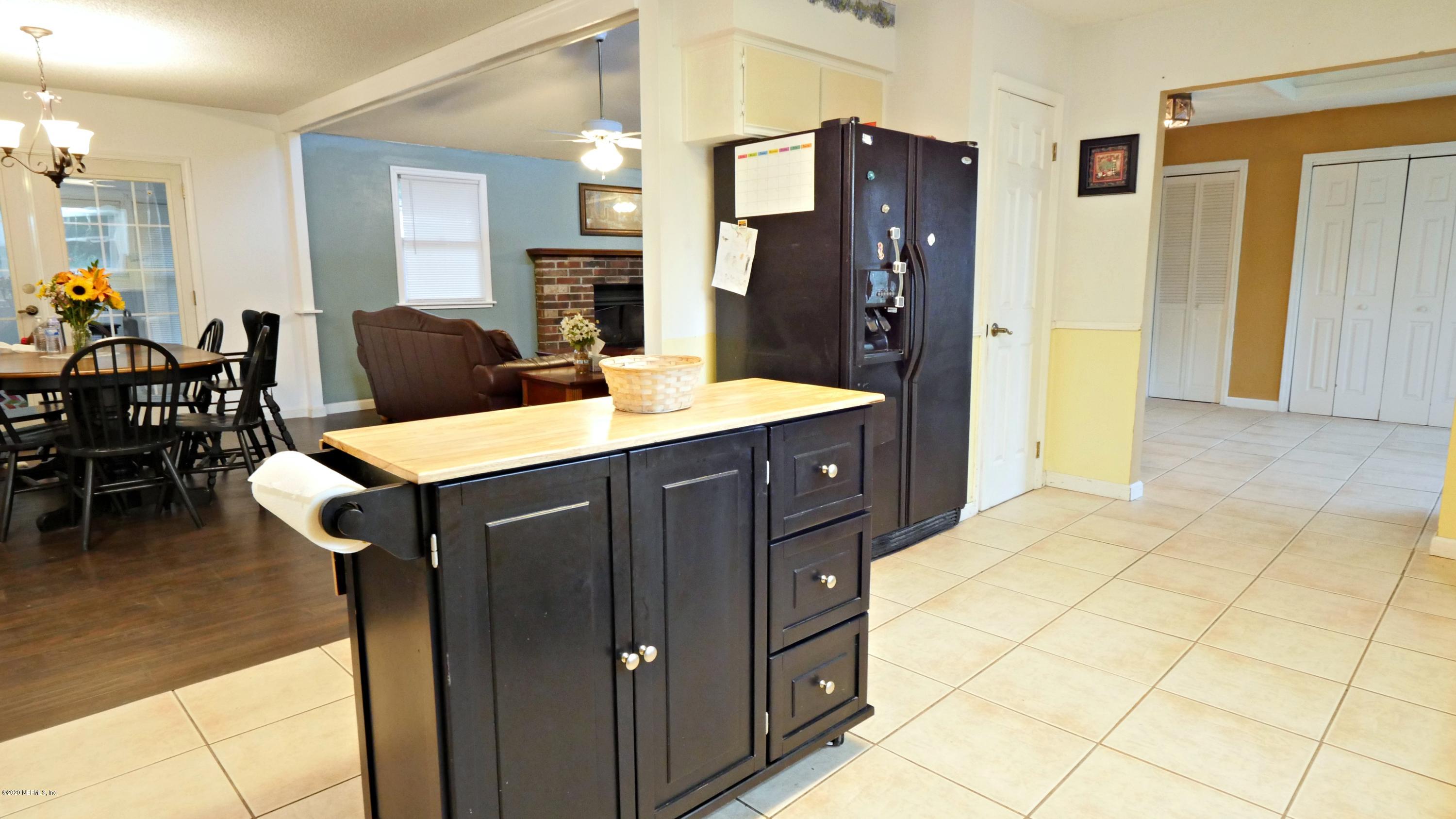 85237 Angie Road Yulee, FL 32097 - Photo 15 of 39 Kitchen to Dining Room and Living Room