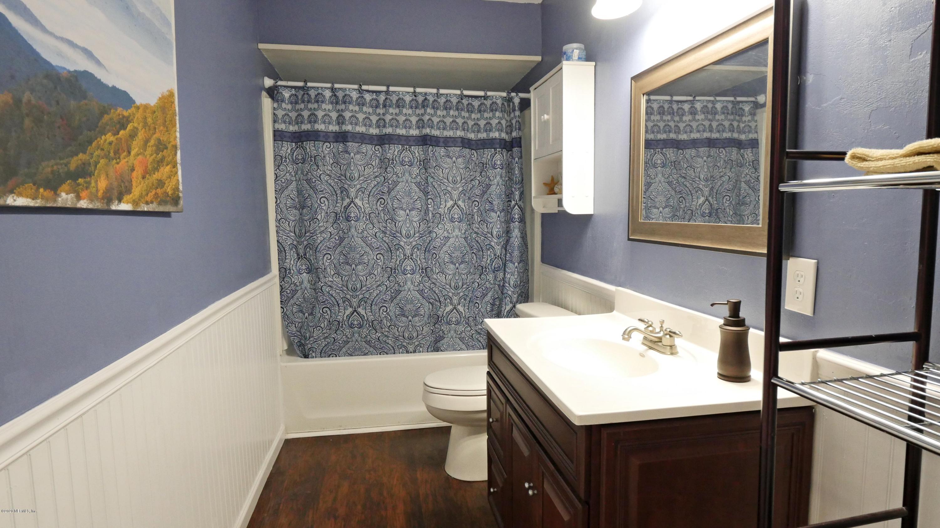 85237 Angie Road Yulee, FL 32097 - Photo 21 of 39 Bathroom 1