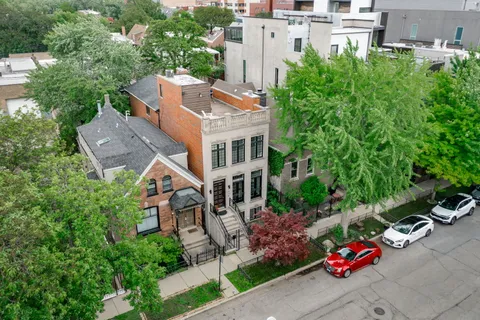 $2,000,000 | 1633 North Wolcott Avenue, Chicago, IL 60622