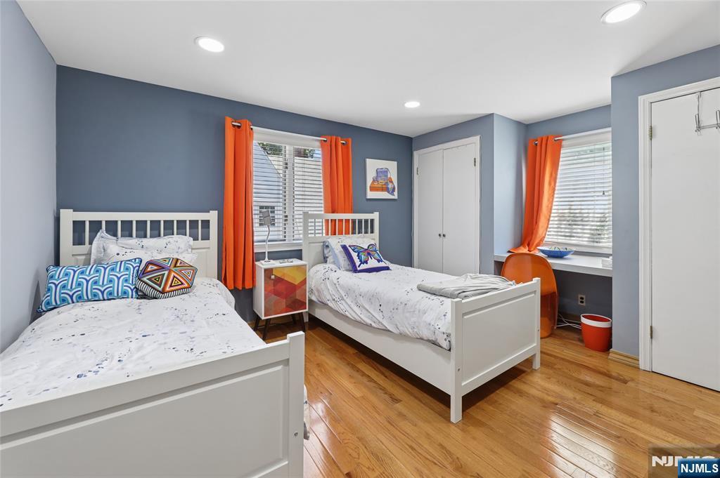 1474 Windsor Road Teaneck, NJ 07666 - Photo 33 of 41