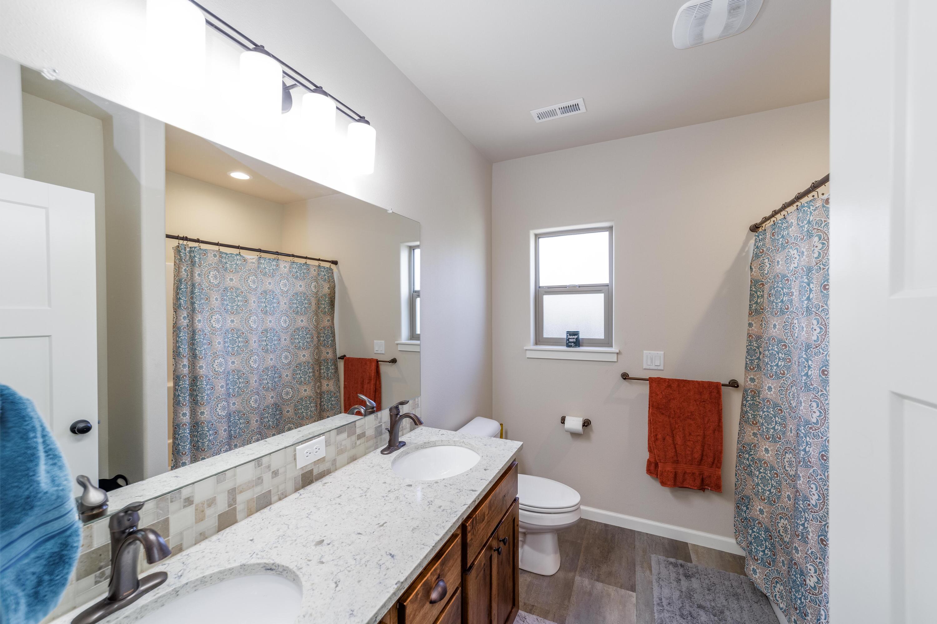 2756 Southwest 34th Street Redmond, OR 97756 - Photo 26 of 44 2756_SW_34th_St-24