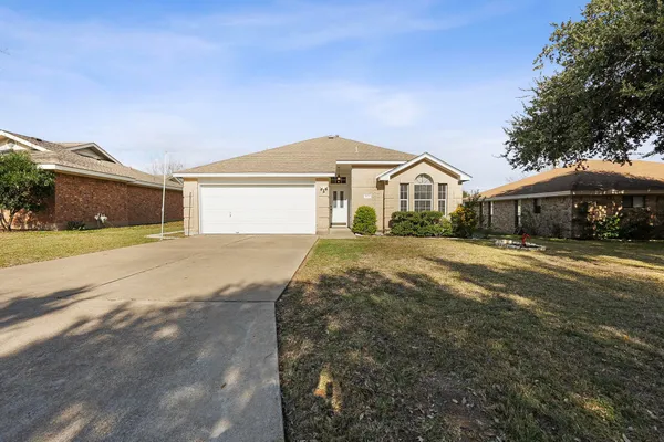 $315,000 | 1808 Cedarlawn Street, Taylor, TX 76574