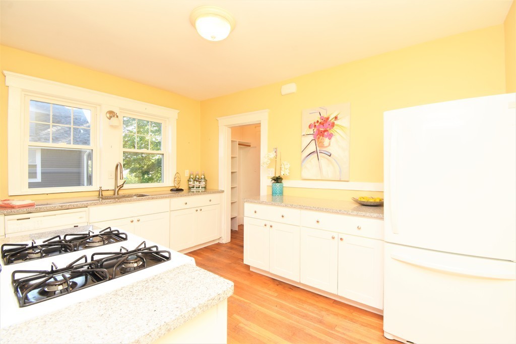 10 Moulton Road, Unit 10 Arlington, MA 02476 - Photo 12 of 26 Gallery Image 12