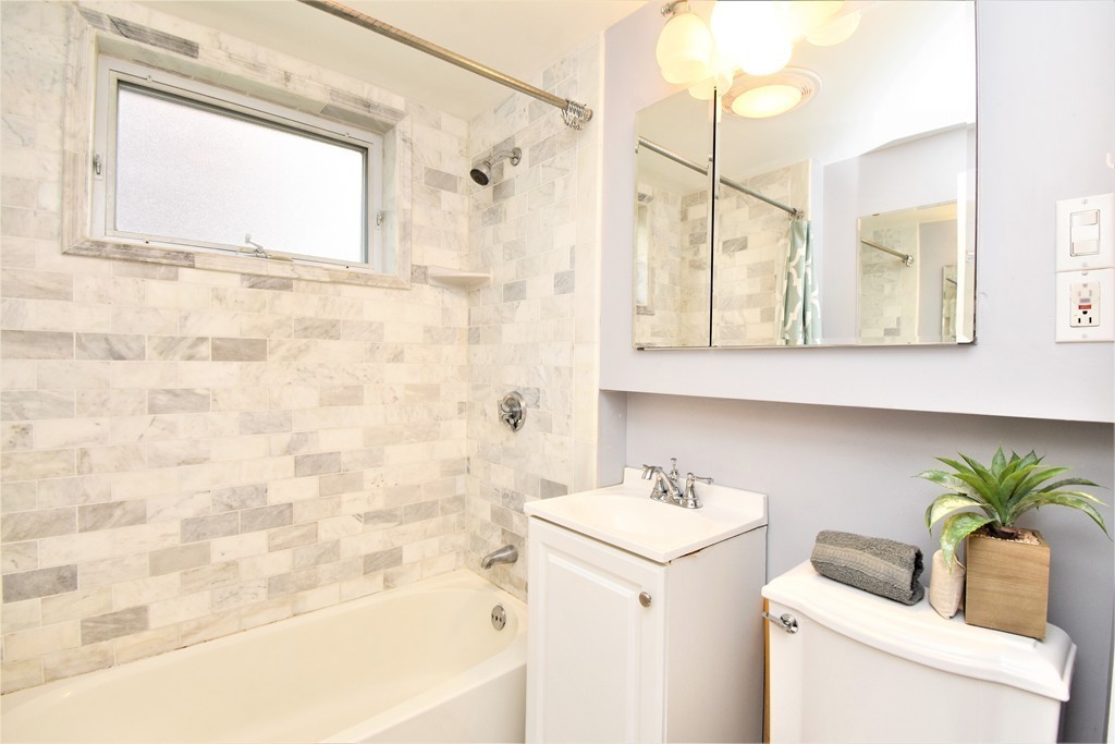 10 Moulton Road, Unit 10 Arlington, MA 02476 - Photo 19 of 26 Gallery Image 19