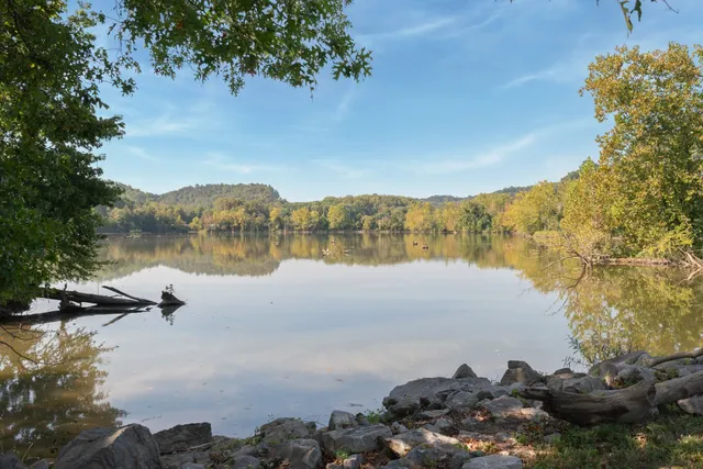 $425,000 | 1105 Goose Bay Road, Ashland City, TN 37015