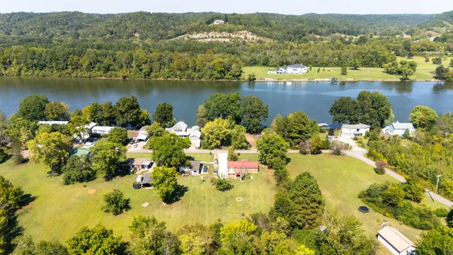 $425,000 | 1105 Goose Bay Road, Ashland City, TN 37015