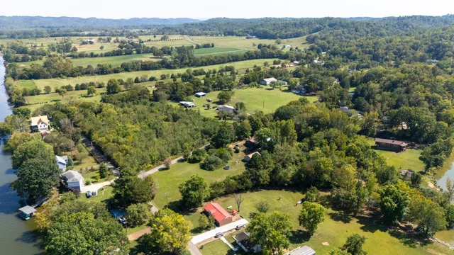 $425,000 | 1105 Goose Bay Road, Ashland City, TN 37015