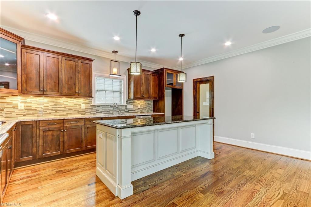 2602 Duck Club Road Greensboro, NC 27410 - Photo 11 of 30 Gallery Image 11