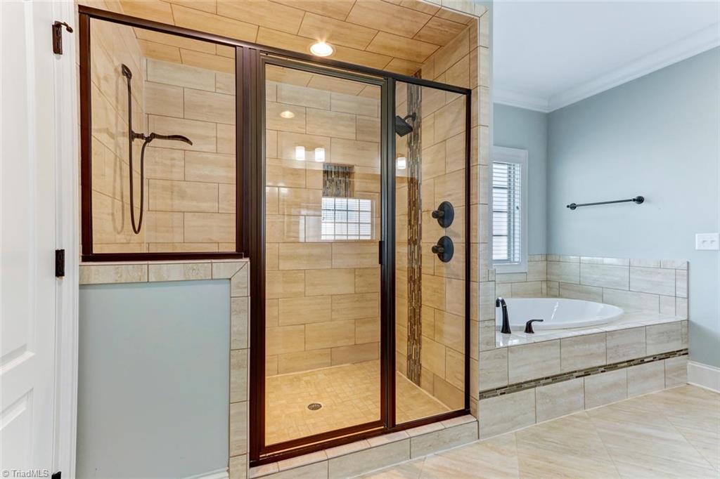 2602 Duck Club Road Greensboro, NC 27410 - Photo 16 of 30 Gallery Image 16