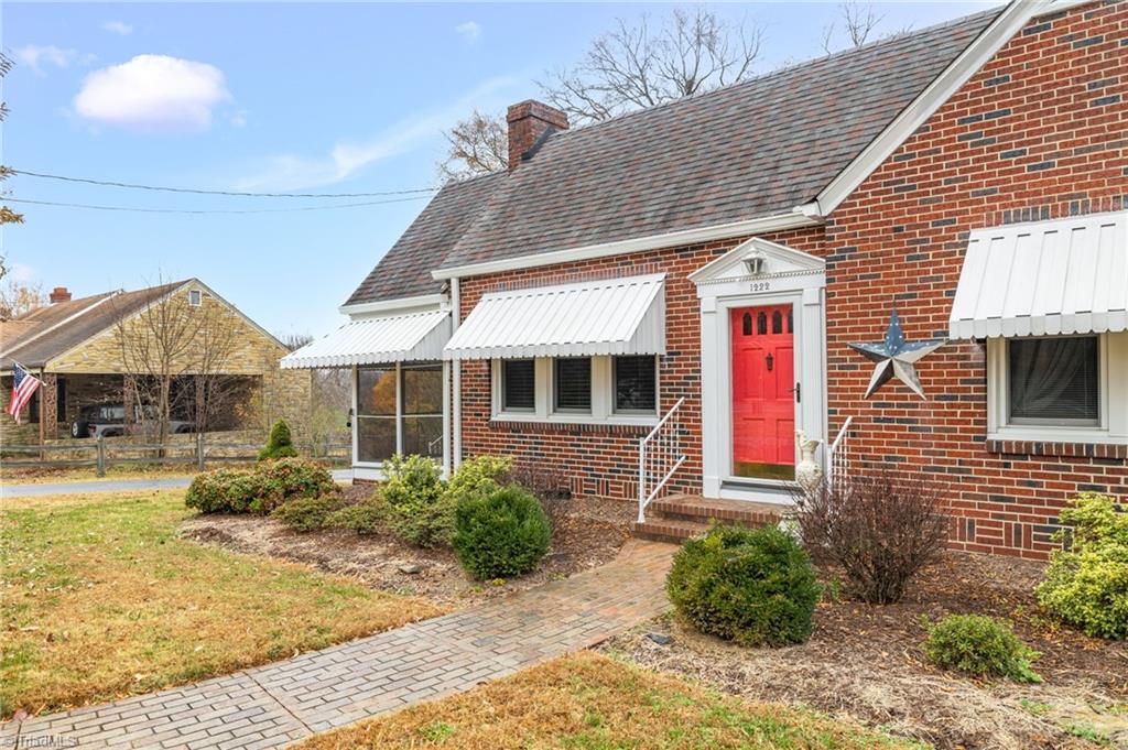 1222 East Meadow Road Eden, NC 27288 - Photo 5 of 43