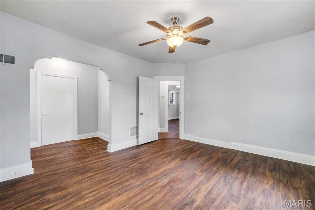 750 Lemay Ferry Road St. Louis, MO 63125 - Photo 22 of 35