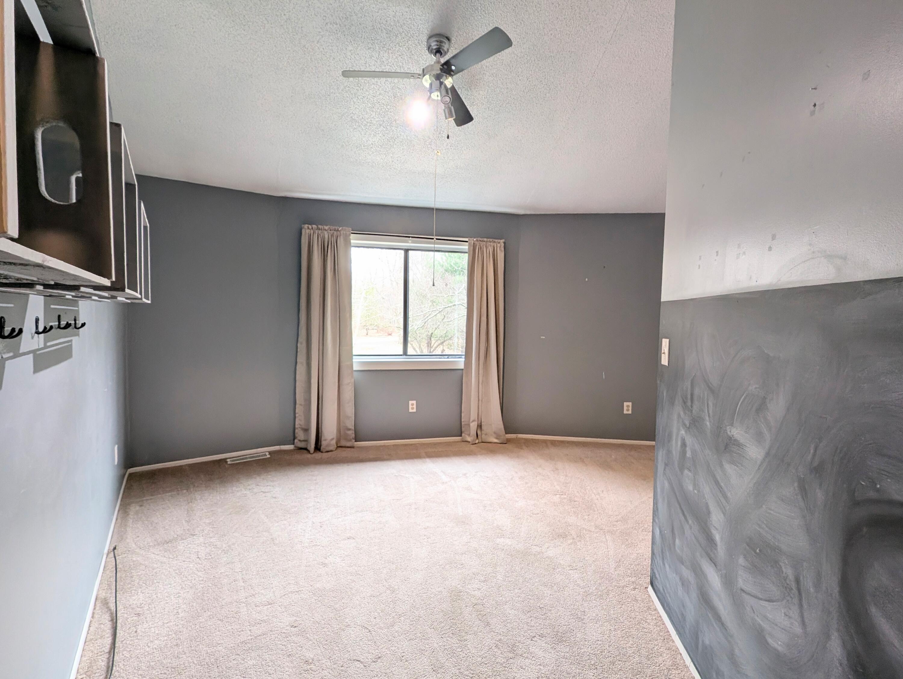 840 Black River Road Bangor, MI 49013 - Photo 23 of 42 Bedroom 2