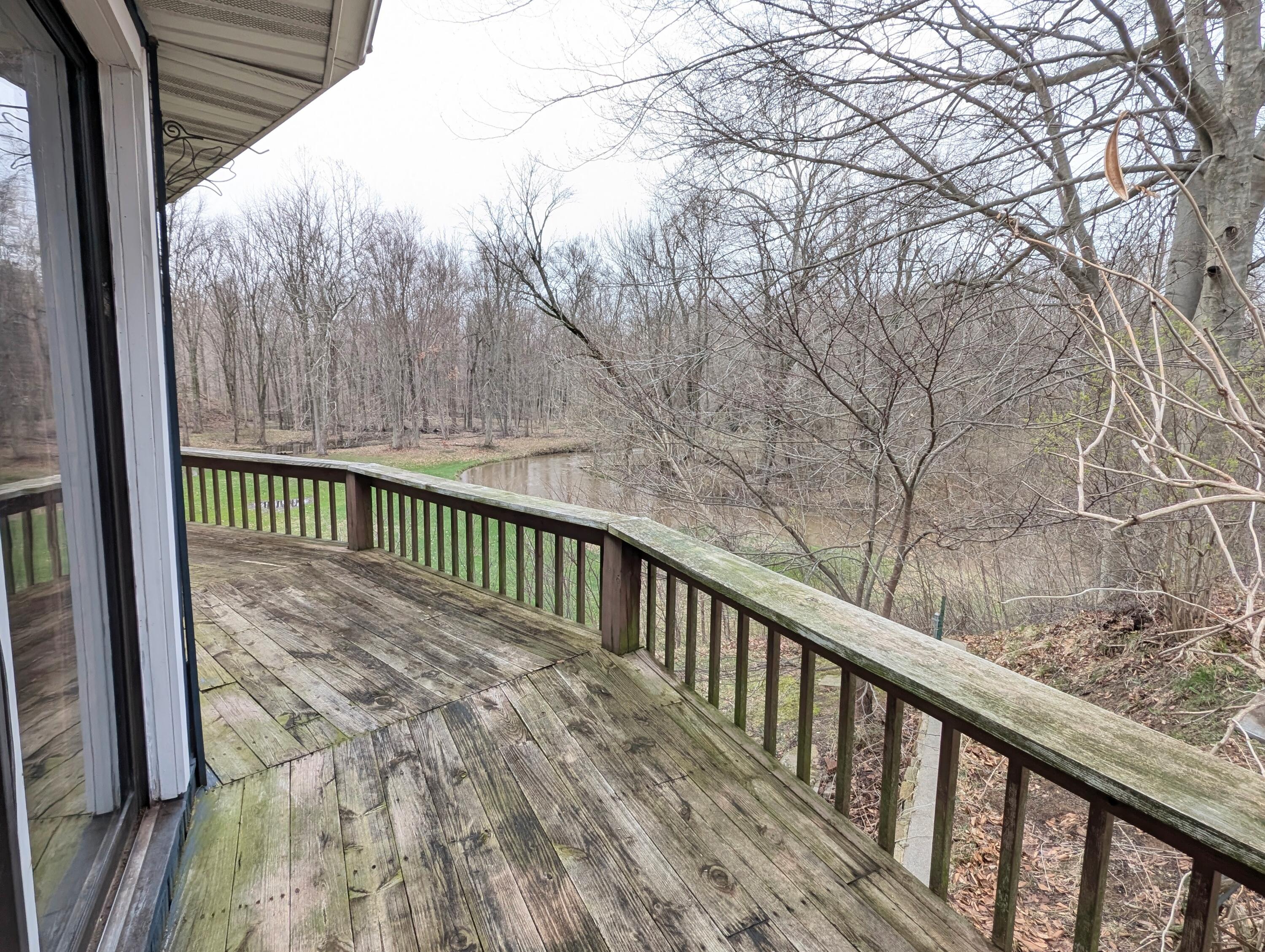 840 Black River Road Bangor, MI 49013 - Photo 6 of 42 Deck