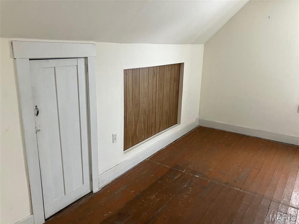 910 6th Street Highland, IL 62249 - Photo 11 of 12