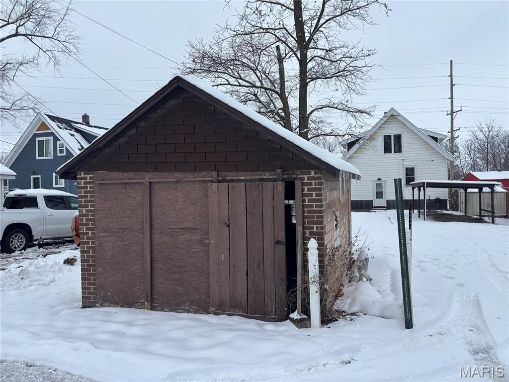910 6th Street Highland, IL 62249 - Photo 12 of 12