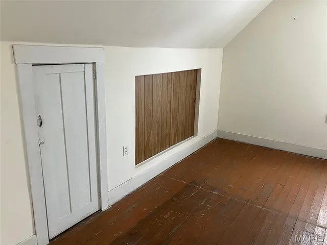 $134,900 | 910 6th Street, Highland, IL 62249