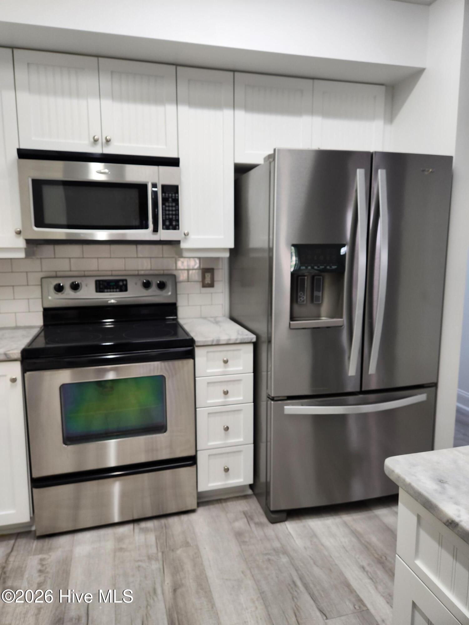 300 Lighthouse Lane, Unit A1 Cedar Point, NC 28584 - Photo 4 of 12 Stainless Steele appliances included