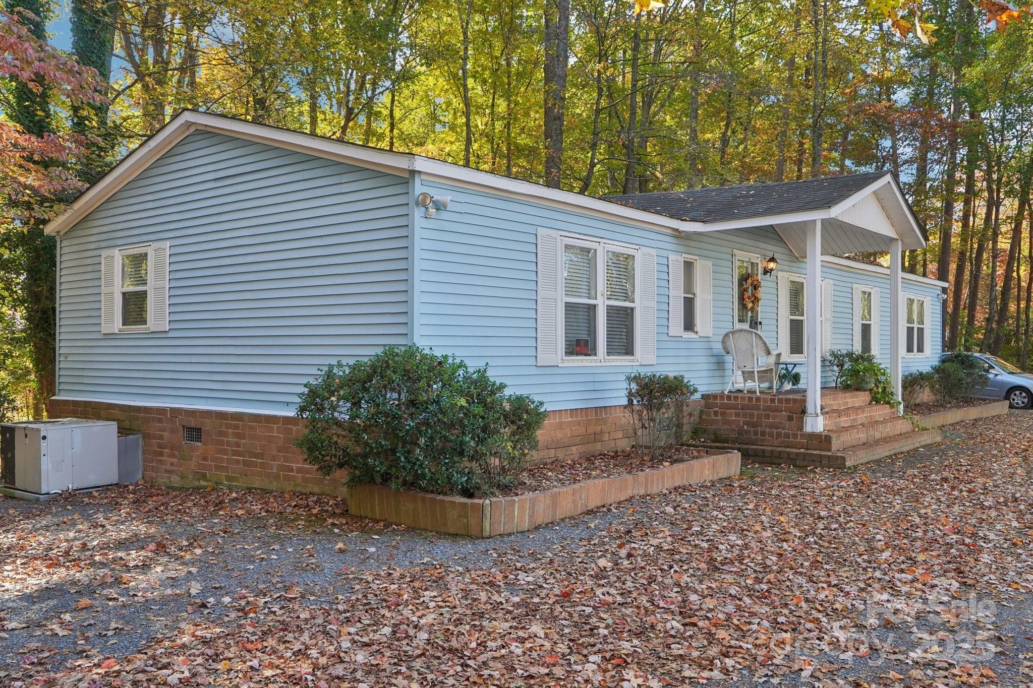 3196 Torrence Branch Drive Fort Mill, SC 29708 - Photo 7 of 43 Gallery Image 7